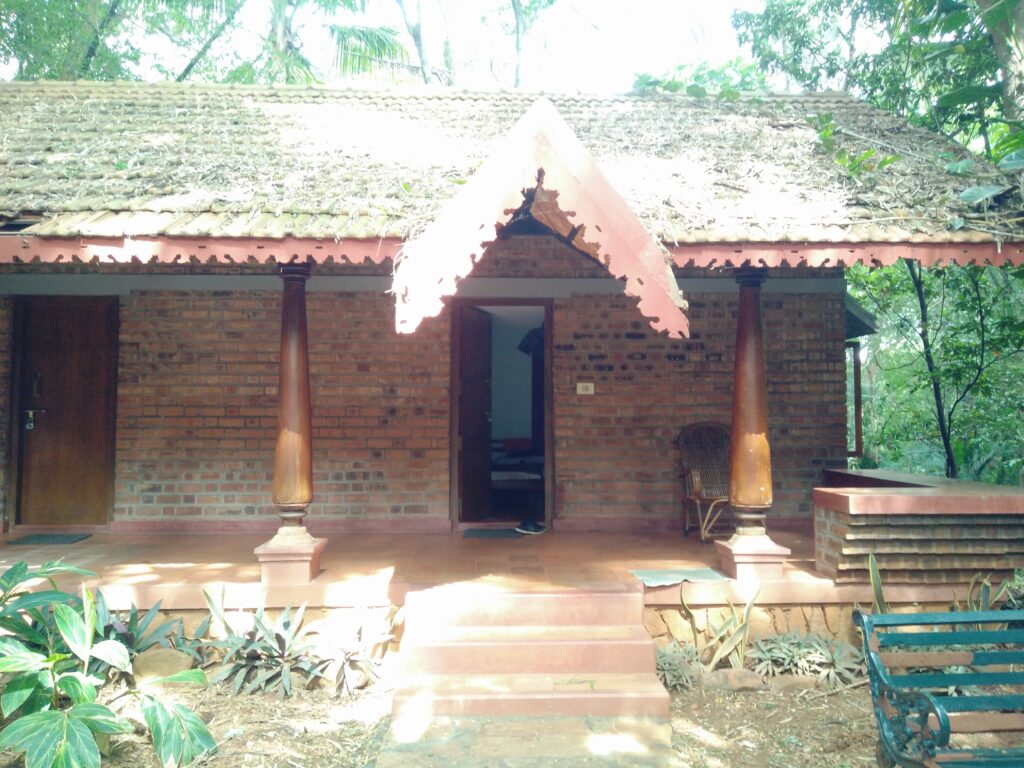 Cottage, Stay area, Wooden Pillars, Fireflies Ashram, Shwetha Krish, ShoePenLens