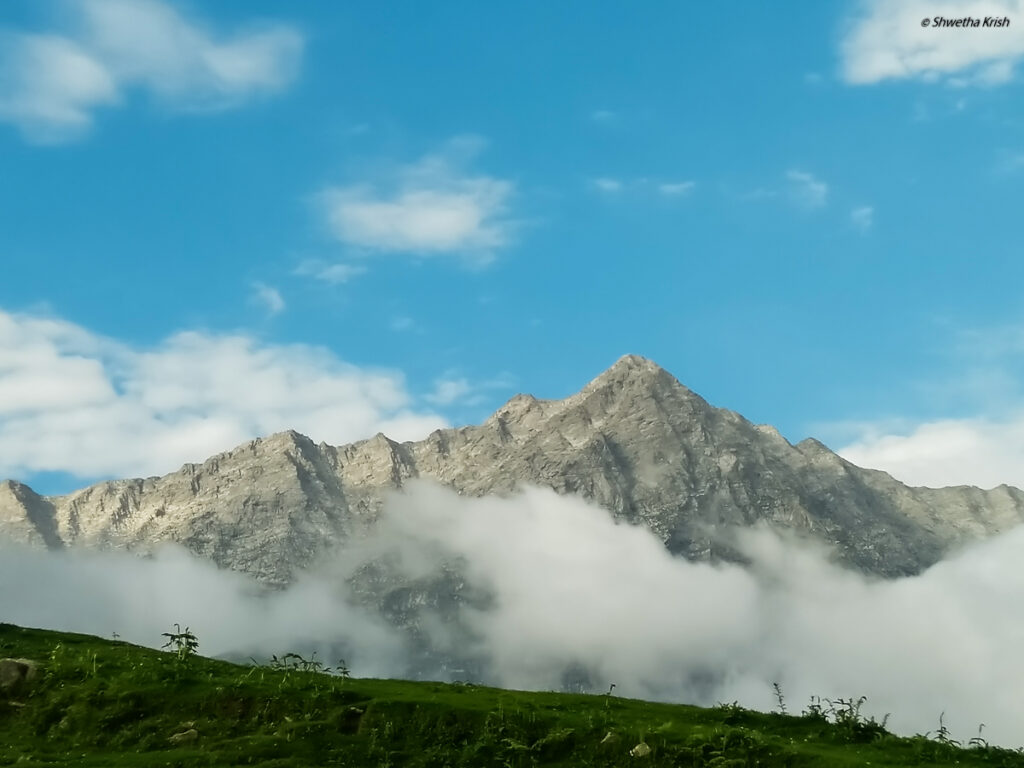 Dhauladhar ranges, Triund Trek, Kangra Valley, ShoePenLens, Shwetha Krish, Himalayas, Himachal Pradesh