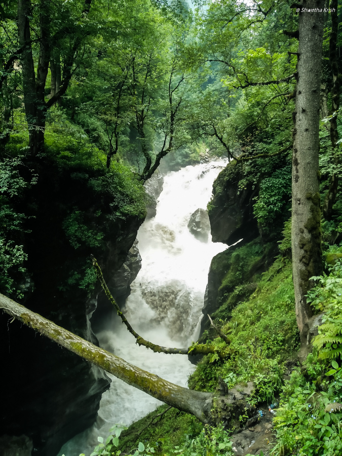 Waterfalls On the Kheerganga Trail, Himachal Pradesh, ShoePenLens